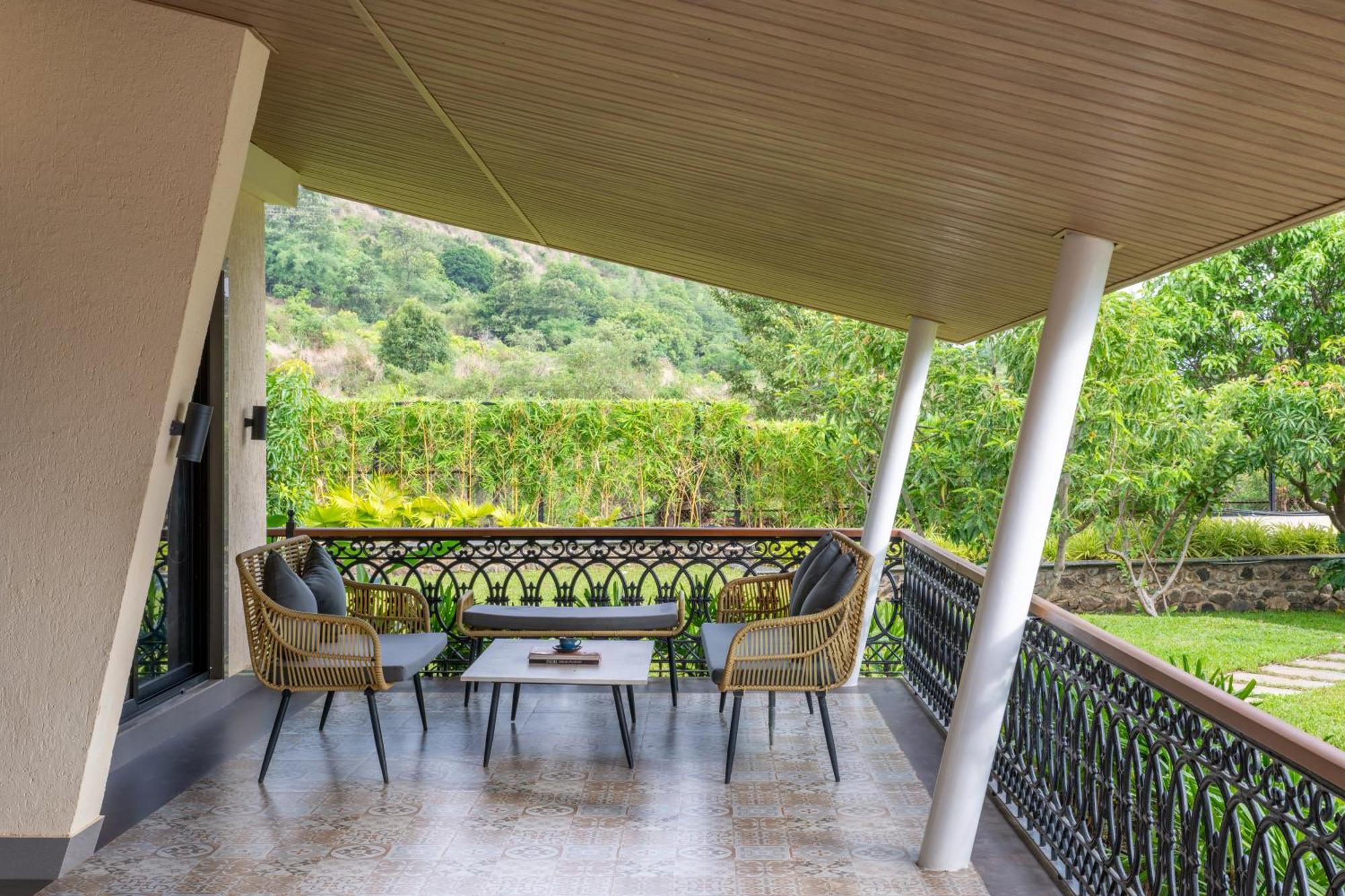 Energise Soul Retreat Trimbakeshwar Nashik Hotel Exterior photo